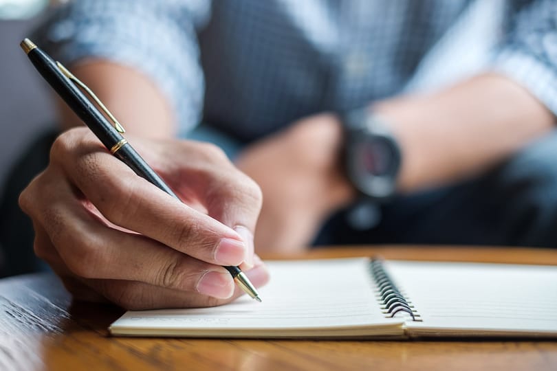 men-business-university-hand-finance-office-hands-writing-businessman-man-note-casual-notebook_t20_GJ7zjm